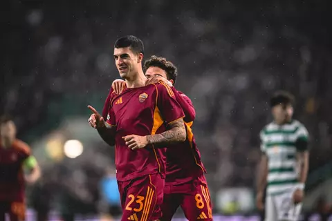 الدوري الأوروبي.. روما يكتسح سيلتك.. وفوز أستون فيلا وليون